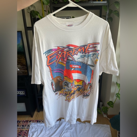 Devils Bowl Graphics Tee - Picture 1 of 5